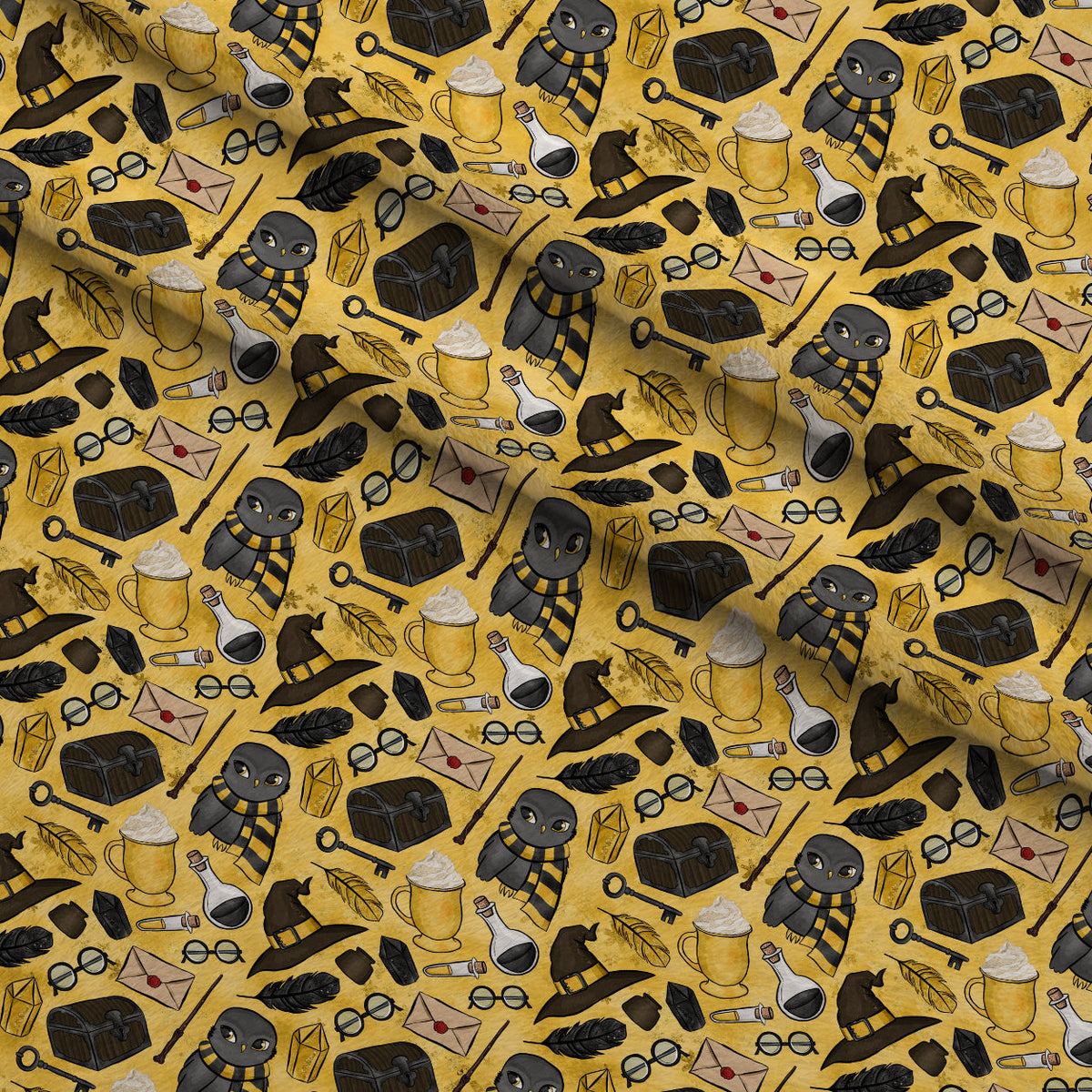 Owl Post Academy Pattern 5 Fleece Fabric — fleece fabric folded close-up preview (mv-fleece-v1:lying)