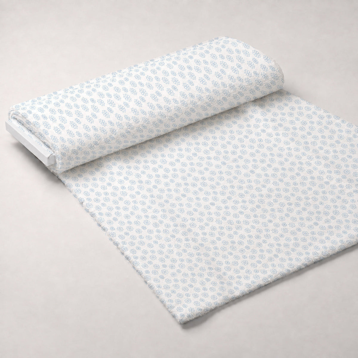 Periwinkle Dreams Daisies Outline on White Fleece Fabric — fleece fabric unrolled bolt preview (mv-fleece-v1:bolt)