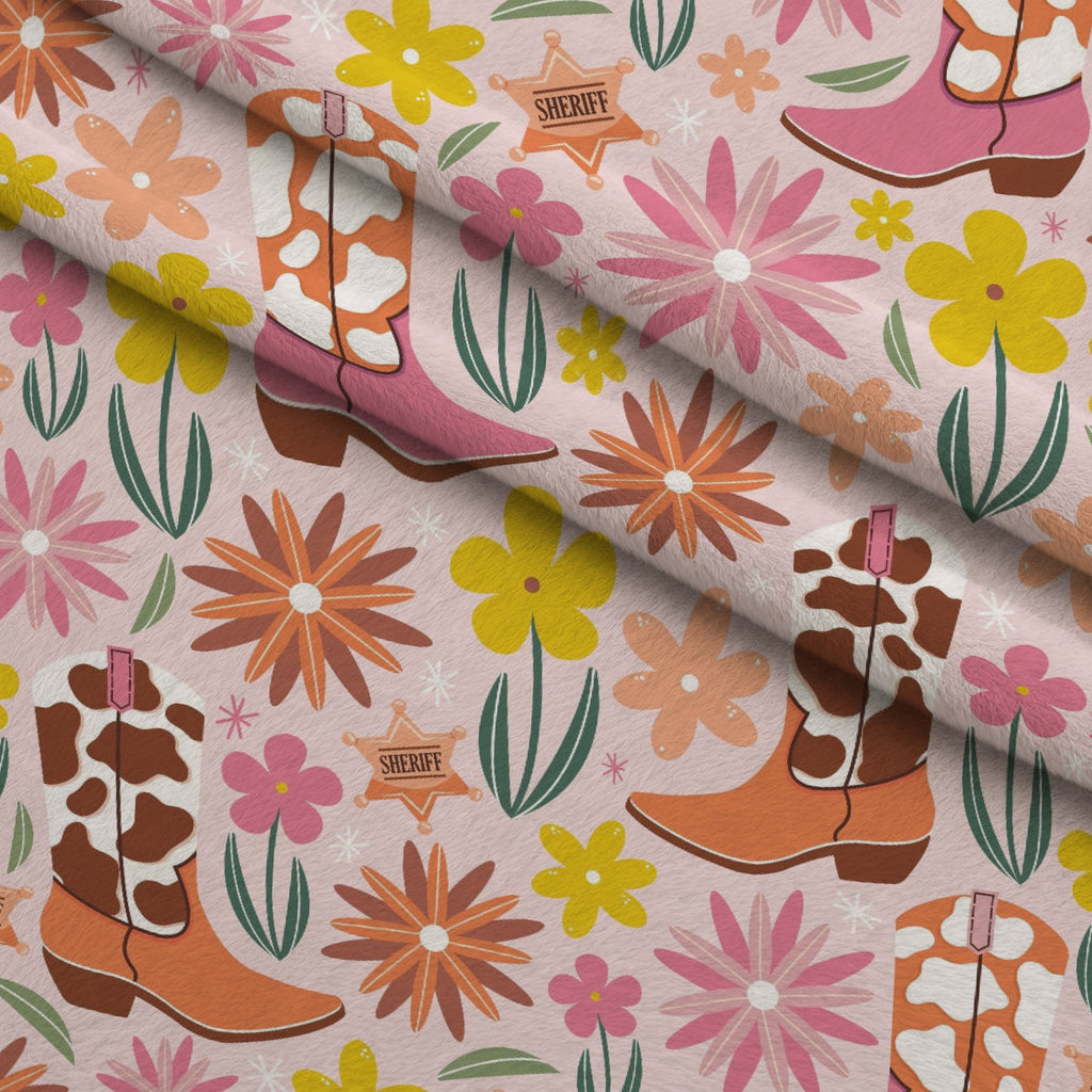 Rodeo Blooms Pattern 7 Fleece Fabric — fleece fabric folded close-up preview (mv-fleece-v1:lying)