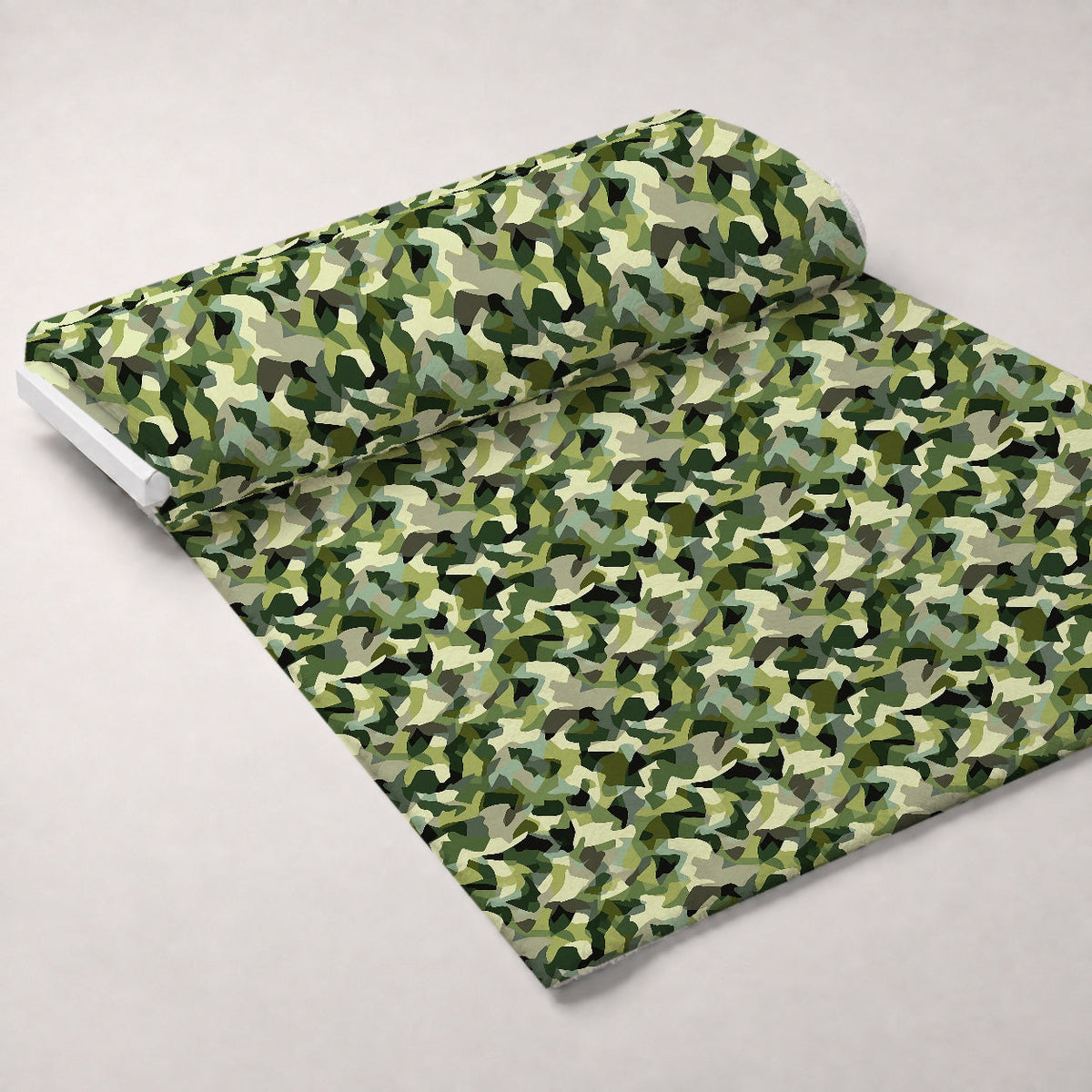 Woodland Recon Pattern 3 Fleece Fabric — fleece fabric unrolled bolt preview (mv-fleece-v1:bolt)